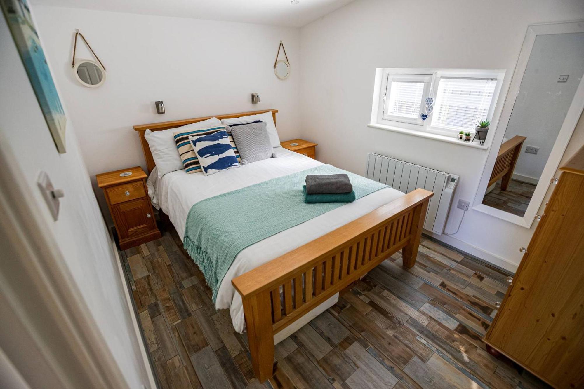 Hideaway Cabin For Two On Edge Of New Forest Hinton  Eksteriør billede